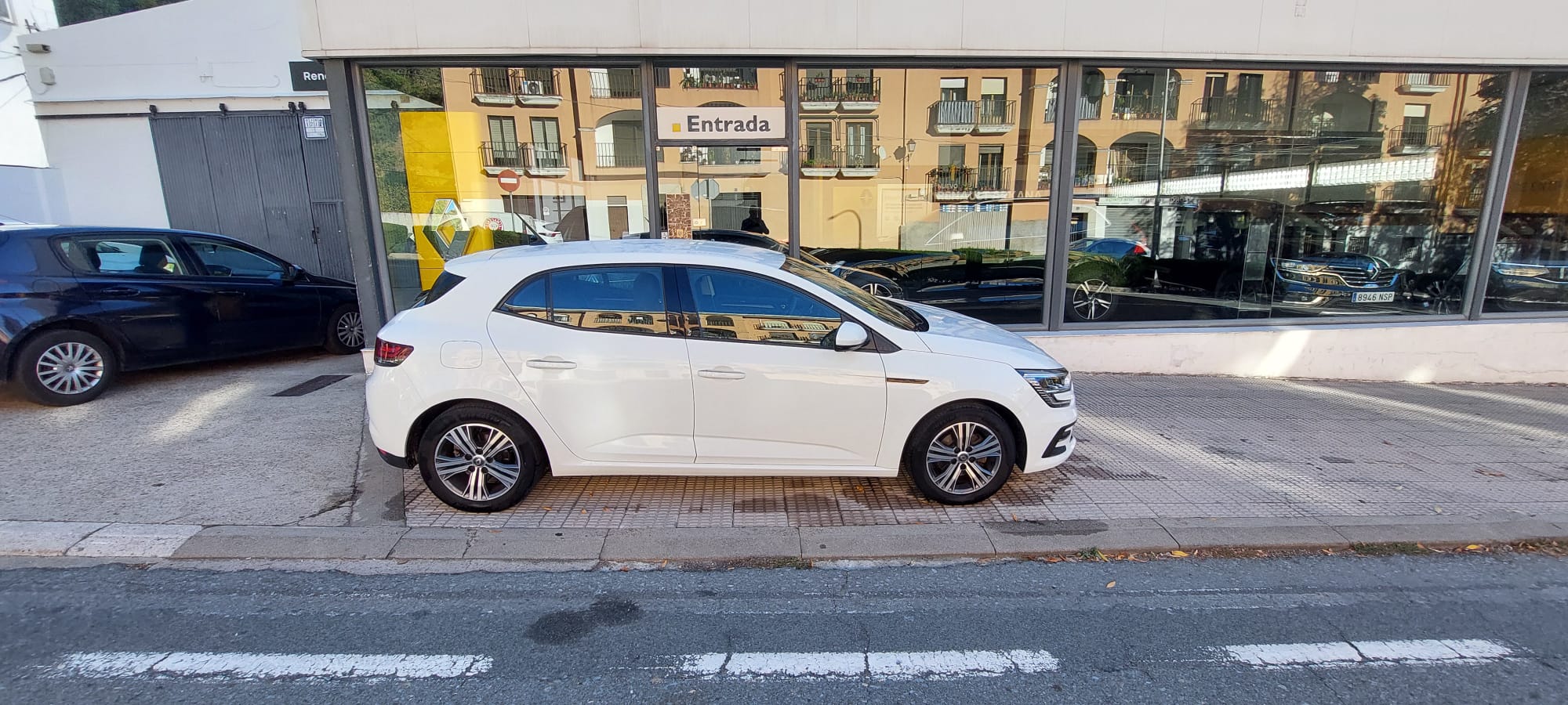 Renault Megane 1.5 DCI 115CV miniatura 2